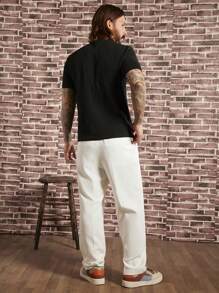 Manfinity VCAY 男士素色前紐扣T恤和褲子 - 黑與白 - 查看 2