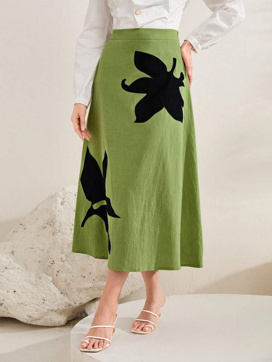 Modelyn Leaf Print High Waist Skirt - Green - View 1