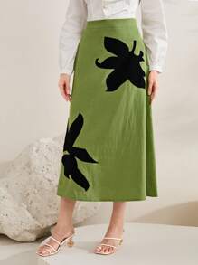 Modelyn Leaf Print High Waist Skirt - Green - View 3