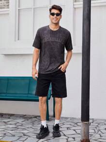 Manfinity Men 1pc Letter Embossed Tee - Dark Grey - View 6