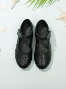 Girls' Mary Jane Hollow-out Flat Shoes, Fashionable - Black - View 2