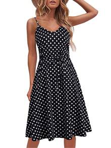 波卡圓點腰帶吊帶洋裝 - 黑色 - 查看 1