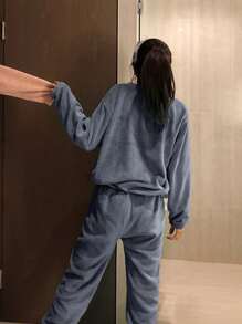 DAZY Pijama de franela con hombros caídos de un solo color para otoño e invierno - Gris Oscuro - Ver 2