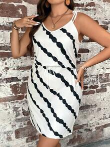 SHEIN LUNE Đầm Plus Size Đồ họa Giải trí - Đen và trắng - Xem 5