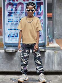 SHEIN Leap Crew Tween Boy Slogan & Cartoon Face Print Drop Shoulder Tee - Apricot - View 5