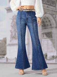 SHEIN Frenchy 牛仔喇叭褲不附腰帶 - 中等水洗藍 - 查看 5