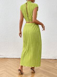 SHEIN Essnce 小高領蝙蝠袖短款上衣&高衩半身裙 - 橄欖綠 - 查看 2