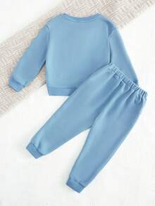 SHEIN Chàng trai trẻ Đồ họa Chữ cái Áo len & Quần nỉ - Màu xanh nhạt - Xem 2