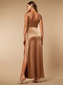 SHEIN Belle 高衩緞面伴娘連衣裙 - 摩卡棕 - 查看 2