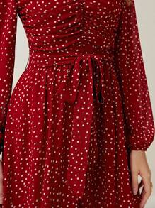Modelyn 波卡圓點雞心領口繫腰帶連衣裙 - 酒紅色 - 查看 6