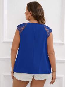 SHEIN Clasi Plus Contrast Lace Keyhole Neckline Plicated Detail Blouse - Royal Blue - View 2