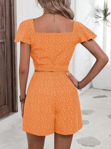 SHEIN LUNE 碎花蝴蝶袖前打結短款上衣&短褲