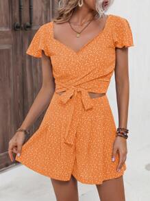 SHEIN LUNE 碎花蝴蝶袖前打結短款上衣&短褲