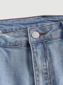 SHEIN MOD Plus Ripped Flare Leg Jeans - Light Wash - View 4