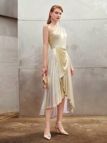 MOTF PREMIUM 金屬質感單肩百褶連衣裙 - 金色 - 查看 4
