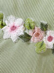 女嬰貼花荷葉邊連身背心