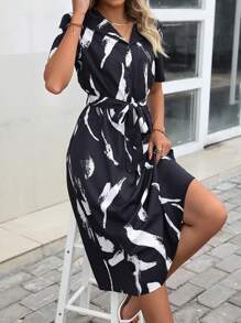 SHEIN Clasi 筆刷圖案繫腰帶連衣裙 - 黑色 - 查看 4