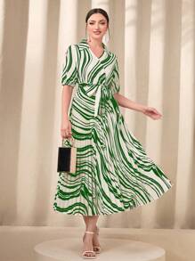 Mulvari 滿版印花百褶下擺連衣裙 - 綠色 - 查看 1