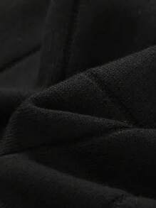 Men Solid Crew Neck Knit Top - Black - View 4