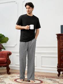 男士纯色 T 恤和格子印花裤睡衣套装 / 睡衣套装 - 黑與白 - 查看 4