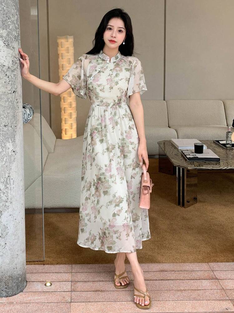 Floral Print Butterfly Sleeve Dress