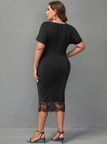 SHEIN Clasi Plus Sweetheart Neck Lace Hem Bodycon Dress - Black - View 2