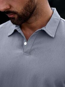 Manfinity Homme 男士純色上身和斜口袋短褲 - 灰色 - 查看 5