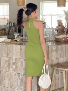 DAZY 素色交叉繞頸緊身連衣裙 - 綠色 - 查看 2