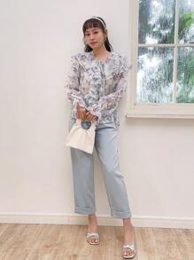 DAZY In hoa Viền Ruffle Tay áo loe Áo sơ mi - Nhiều màu - Xem 9