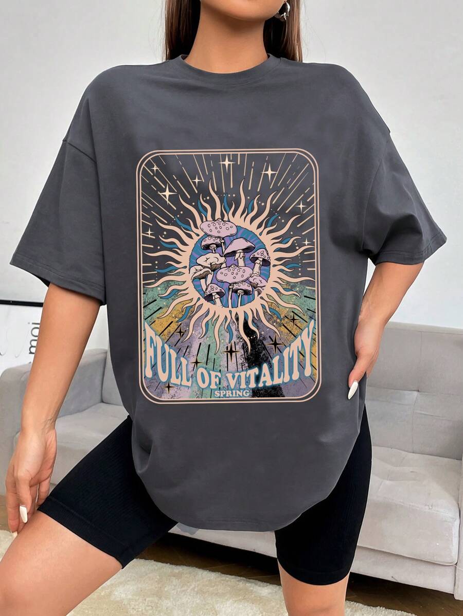 SHEIN EZwear 超大码女式短袖欧美风印花T恤，夏日活力满满春季