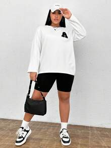 SHEIN EZwear 大碼字母貼布落肩T恤 - 白色 - 查看 5