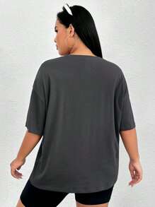 SHEIN EZwear Plus Letter Graphic Drop Shoulder Tee - Dark Grey - View 2