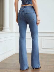 MOTF PREMIUM 階梯式腰牛仔喇叭褲 - 中等水洗藍 - 查看 9