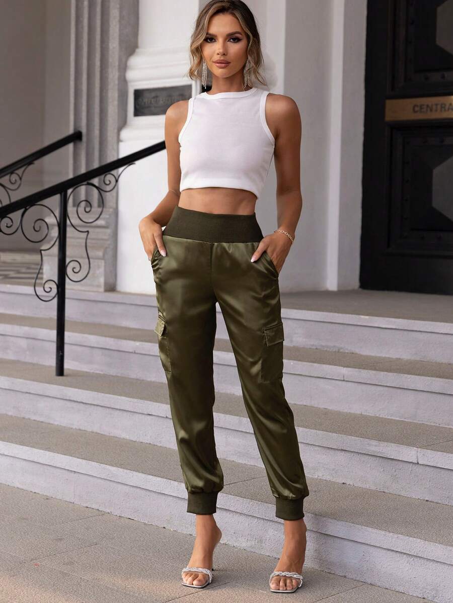 Joyfunear 女式工装口袋松紧腰九分裤 - 軍綠色 - 查看 1