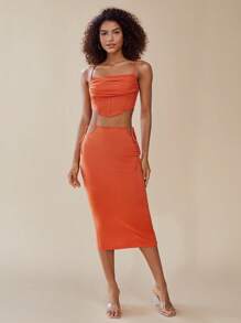 SHEIN Privé 素色頭巾下擺七分吊帶背心上衣