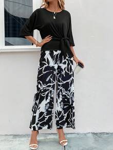 EMERY ROSE 下擺打結T恤&圖案印花闊腿褲 - 黑與白 - 查看 4