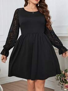 Plus Contrast Lace Flounce Sleeve Dress - Black - View 3
