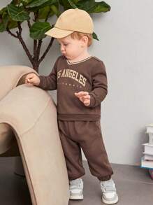 SHEIN Baby Boy Letter Graphic Striped Trim Sweatshirt & Sweatpants - Coffee Brown - View 1