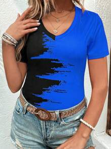 SHEIN LUNE Plus 双色 V 领 T 恤 图案 T 恤 女式上衣 - 彩色 - 查看 4