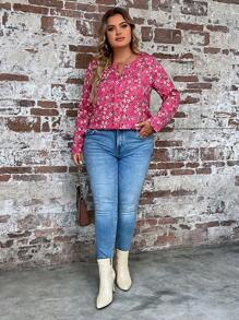 SHEIN LUNE Plus Ditsy Floral Print Notched Neckline Blouse - Multicolor - View 4