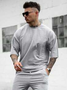 Men Solid Drop Shoulder Tee