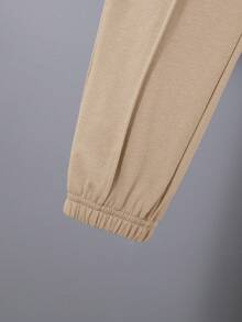 SHEIN Cậu bé Tween Đồ họa Chữ cái Áo thun & quần thể thao & Cái túi - Màu Khaki - Xem 5