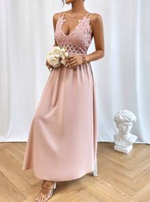 SHEIN Privé 水溶蕾絲拼接吊帶連衣裙 - 淺粉色 - 查看 3