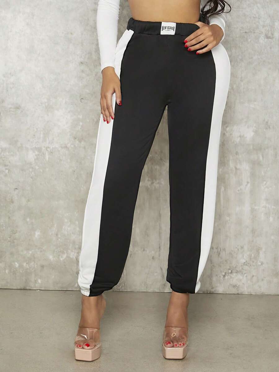 SHEIN SXY 字母補丁細節拼接側邊接縫衛褲 - 黑與白 - 查看 1