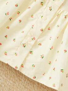 SHEIN Newborn Baby Girls Cute Floral Print Ruffled Collar Front Button Woven Blouse - Multicolor - View 3