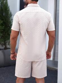 Manfinity Homme Men Solid Button Up Shirt & Drawstring Waist Shorts Without Tee - Khaki - View 2