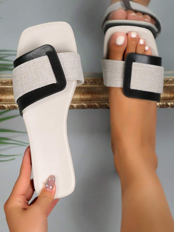 Fashionable & Comfortable Flat Sandals In Two Colors