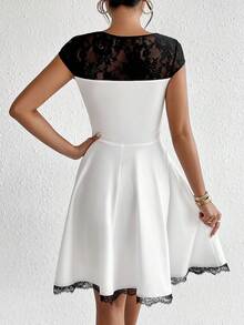 SHEIN Privé Bảng Lace tương phản Váy chữ A - trắng - Xem 6