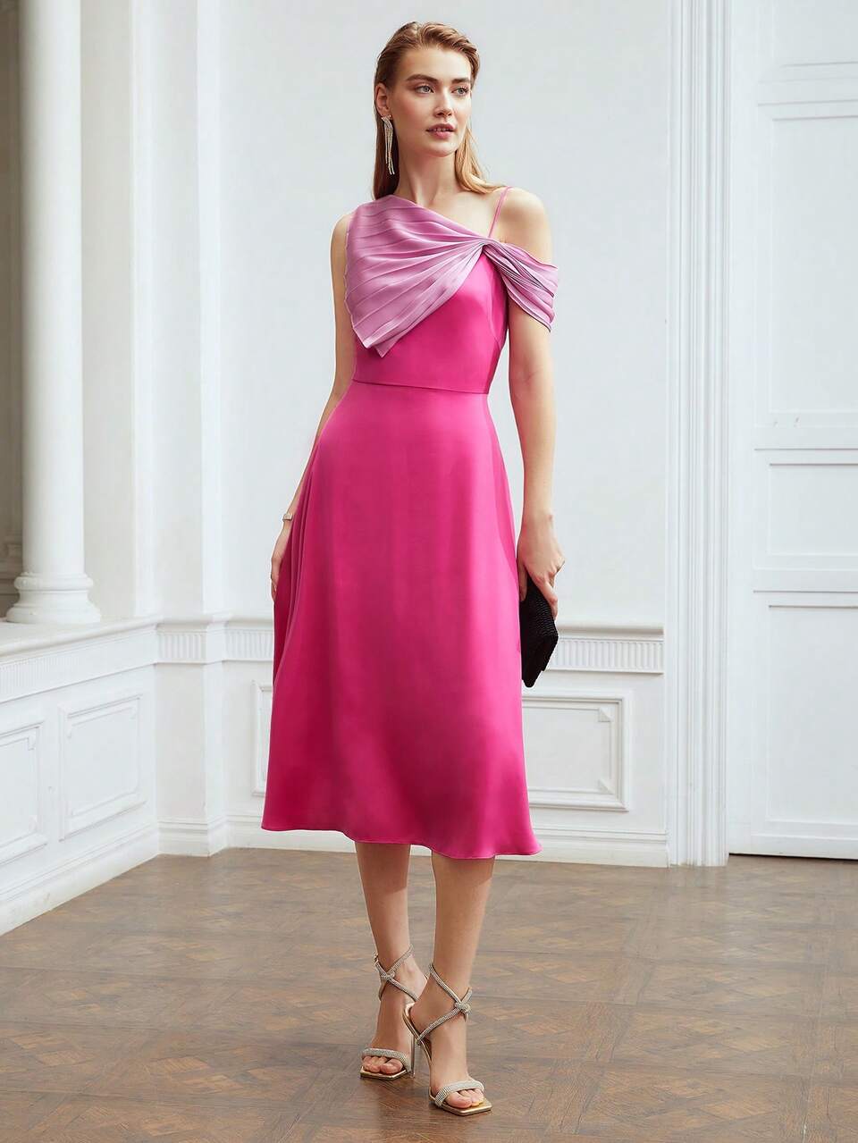 MOTF TWO-TONE PLEAT DETAIL DRESS