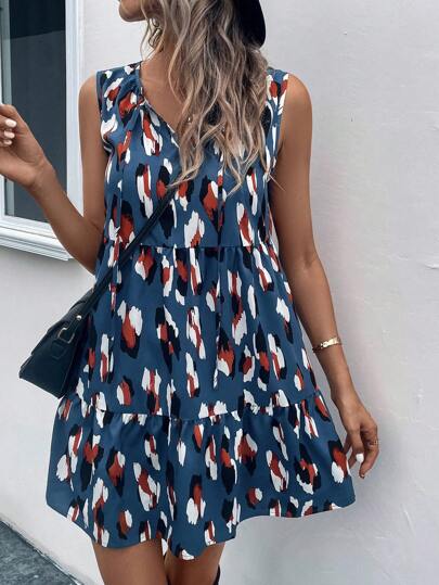 SHEIN LUNE 滿版印花荷葉邊娃娃裙